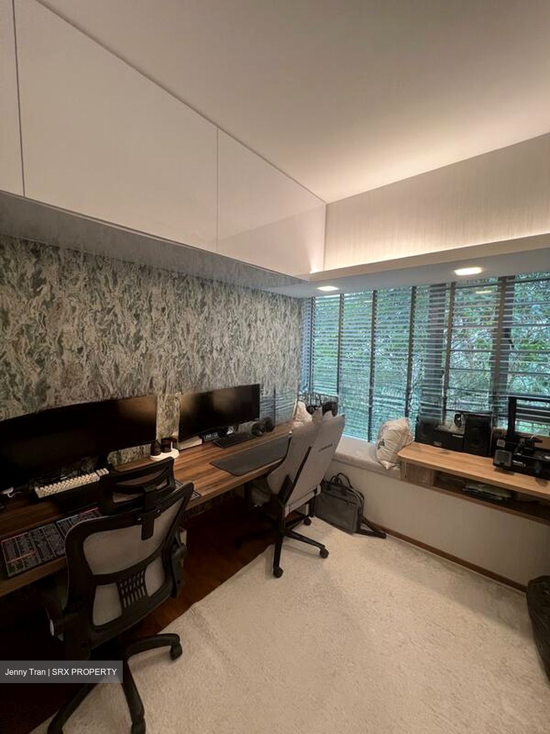 Waterfront Waves (D16), Condominium #502974511